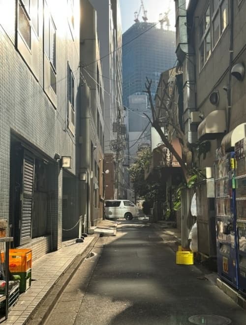 A4①出口から